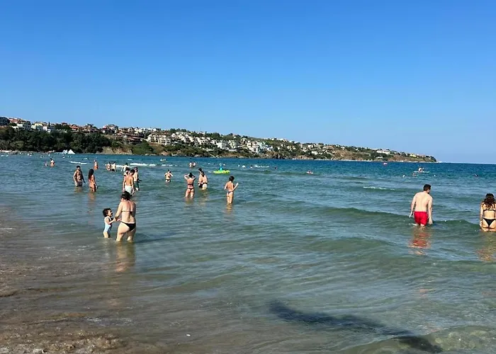 Cozy Sea View Апартамент