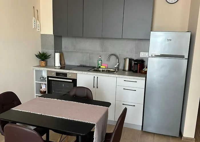 Cozy Sea View Созопол